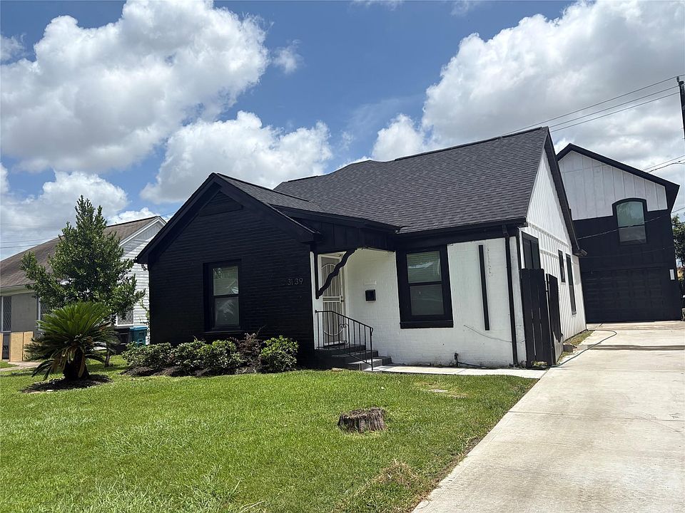 1st image of 3139 Oakdale St