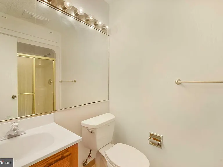 13417 Elevation Ln — Photo 11