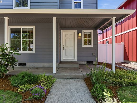 3rd image of 1213 SE 6th St