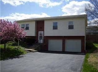 108 Buttercup Dr, Cranberry Twp, PA 16066