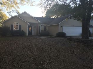 7033 Red Bud Ln, Ocean Springs, MS 39564