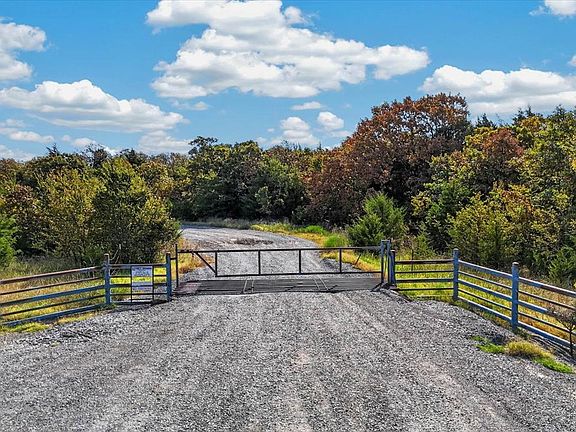 5th image of 1 Double Springs Rd