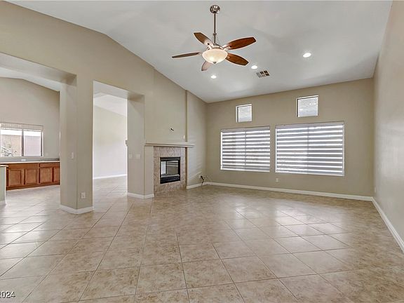 5th image of 8136 Pecan Valley Ave