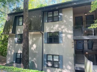 25 Arpege Way NW, Atlanta, GA 30327