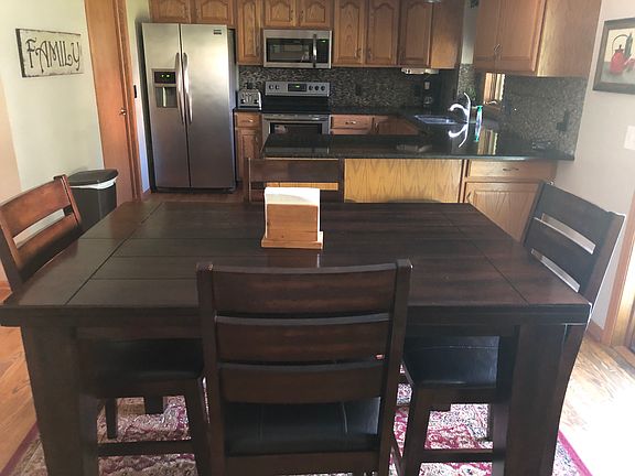 5th image of 13604 S 18th St
