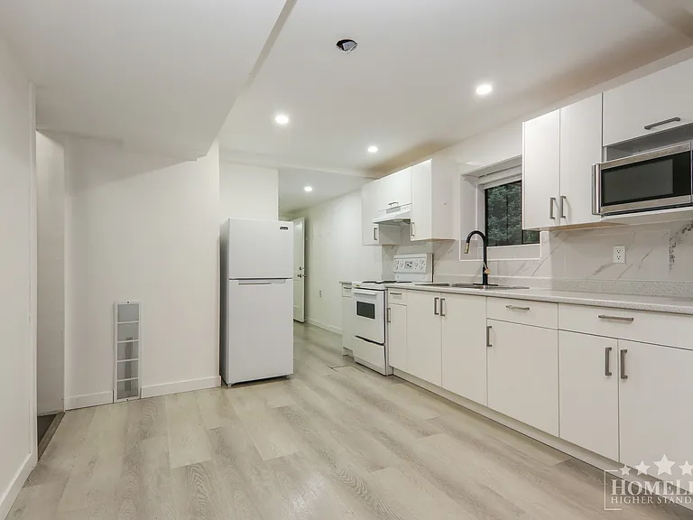 6532 Dayton Dr #BASEMENT — Photo 3