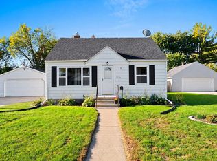 1101 9th St, Green Bay, WI 54304