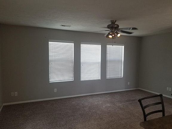 4th image of 6786 S 182nd Ct