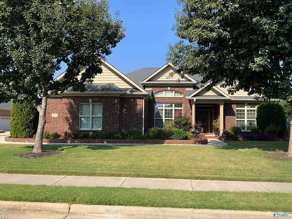 131 Arborwood Dr