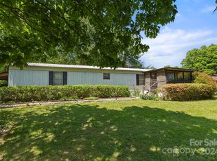 5316 Sheriffs Rd, Lenoir, NC 28645