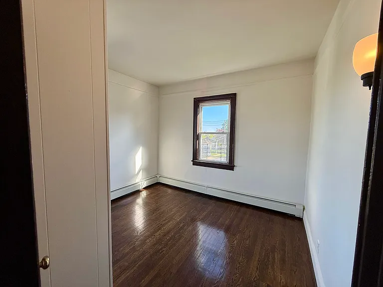86 Edgewood Ave #2E — Photo 16