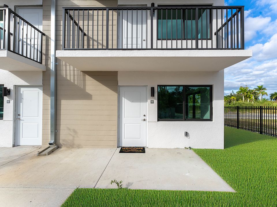 1st image of 155 NE 160th St #Townhouse 1