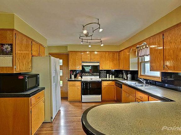 Kitchen_11131258