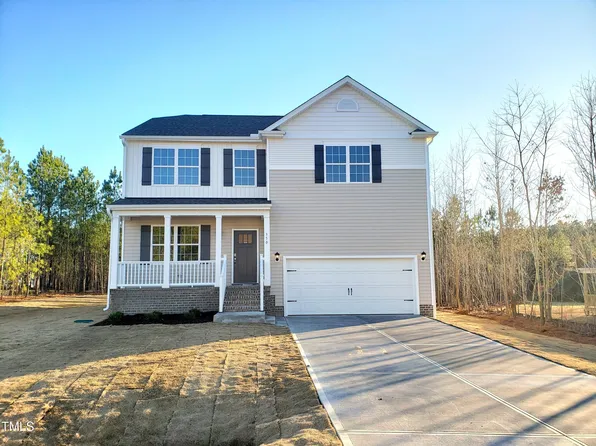 350 Babbling Creek Dr, Youngsville, NC 27596