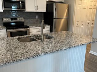 453 Chatterton Dr, Virginia Beach, VA 23454