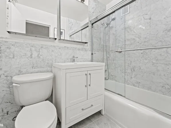 11 Riverside Drive image 5 of 13