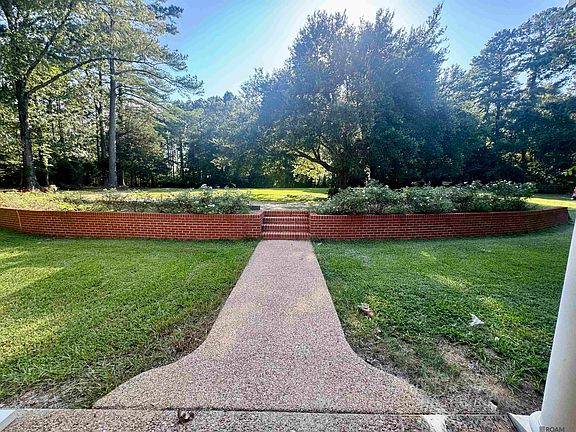 3rd image of 134 Kellog Dr