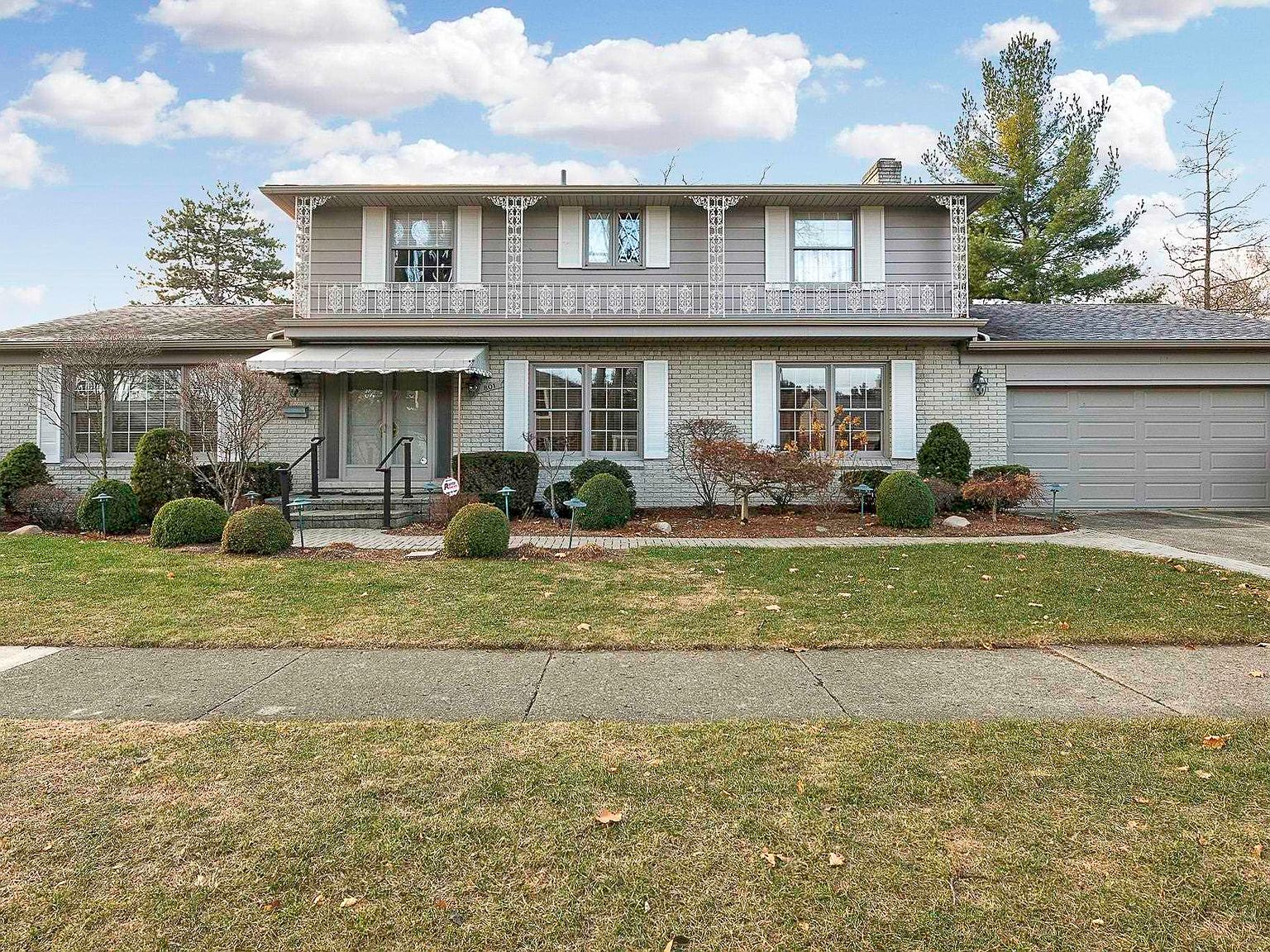 801 S Rosedale Ct, Grosse Pointe Woods, MI 48236 Zillow