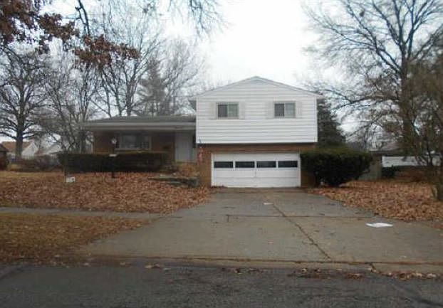1st image of 1730 Madison Ave