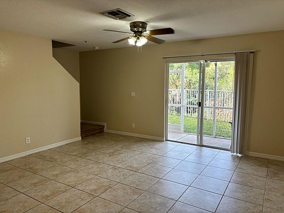 5th image of 5330 SE Mitchell Ln