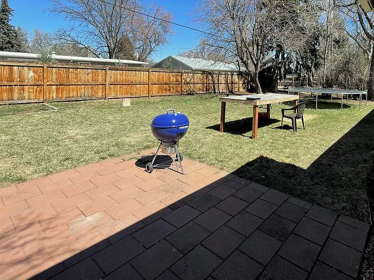 838 Juniper Ln — Photo 23