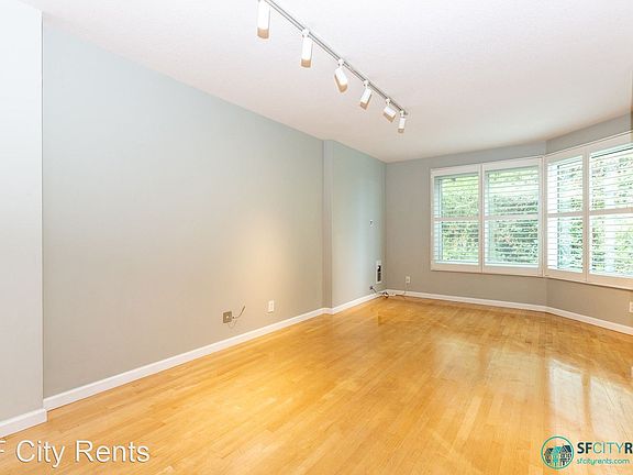 3rd image of 240 Lombard St #333-0333