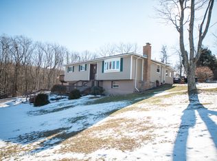 197 Pike Rd, Wilkes Barre, PA 18702