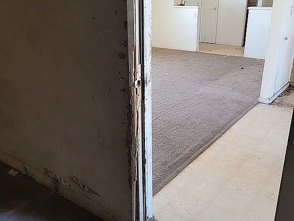 5th image of 12736 Magnolia Ave