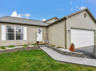 5284 Princeton Ln, Groveport, OH 43125