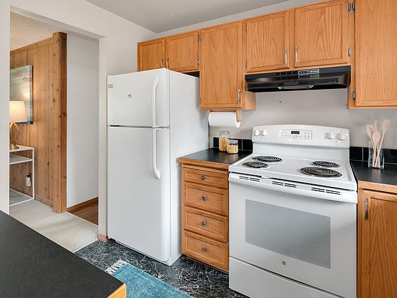 2nd image of 14622 Ash Way