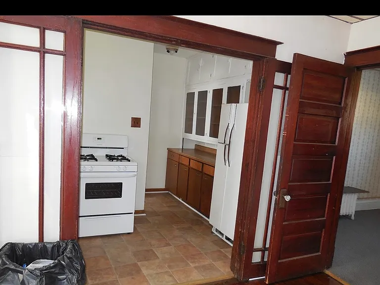 4238 Sheffield Ave #1F — Photo 4