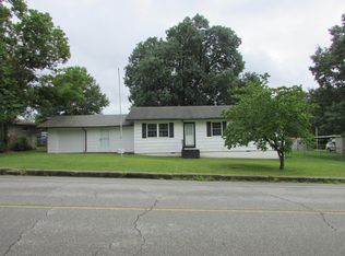 408 Cedar St, Anderson, MO 64831