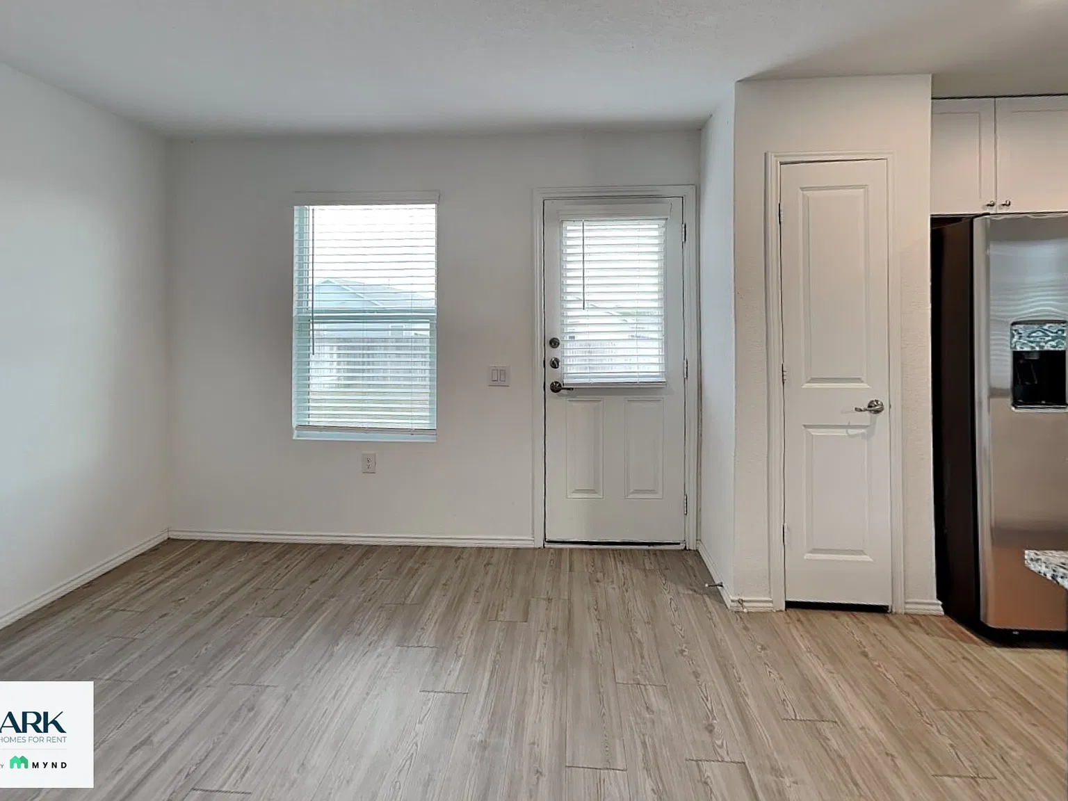 3 bed, 2.0 bath, 1217 sqft, $1,475 — Photo 4