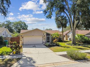 698 Crystal Dr, Palm Harbor, FL 34683