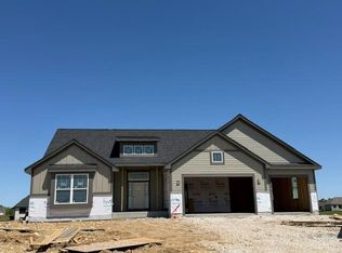 N82 W27710 Sunflower PASS, Hartland, WI 53029