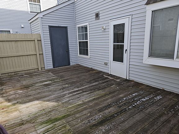 2nd image of 808 Snead Dr