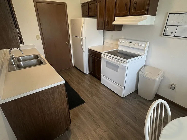 10948 Otsego St #2 — Photo 3