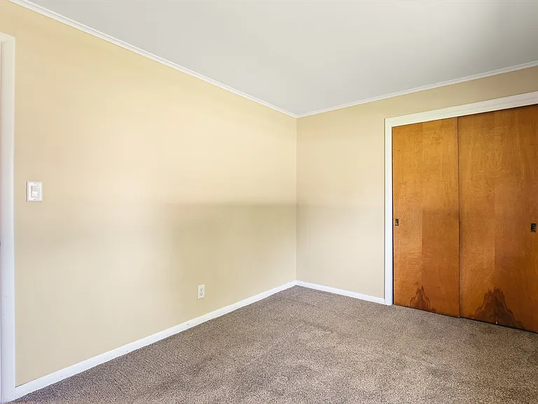 3735 Highcrest Rd — Photo 19