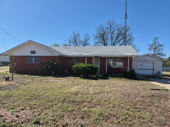708 27th St, Snyder, TX 79549