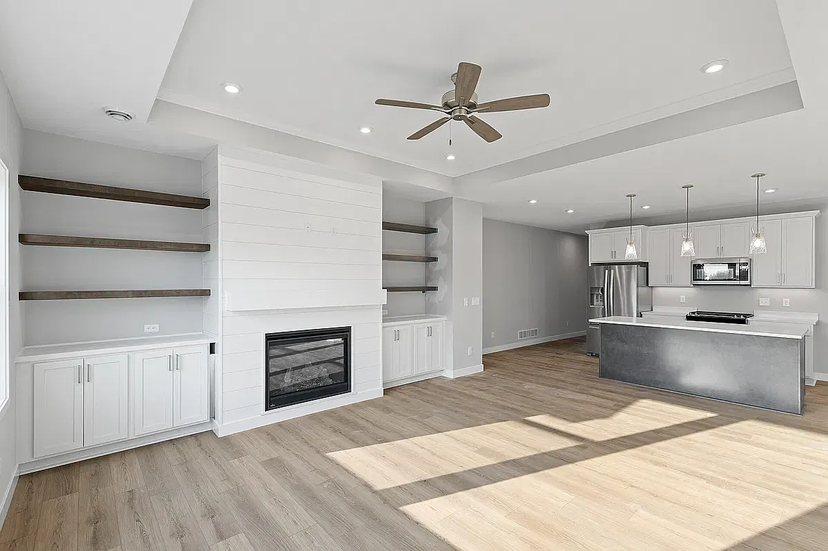3 bed, 1700 sqft, $3,695 — Photo 3