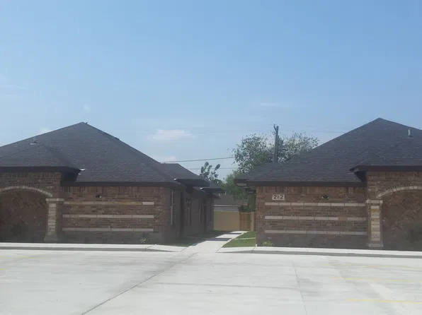 212 W Schunior St APT 4, Edinburg, TX 78541