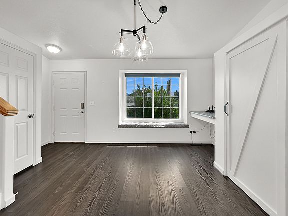 5th image of 1559 N 2475 W