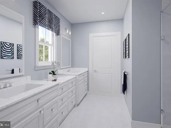 6138 Beck Overlook Dr, Frederick, MD 21701