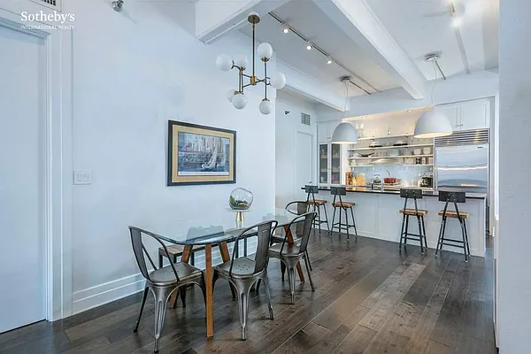 Sold by Sotheby's International Realty | media 5