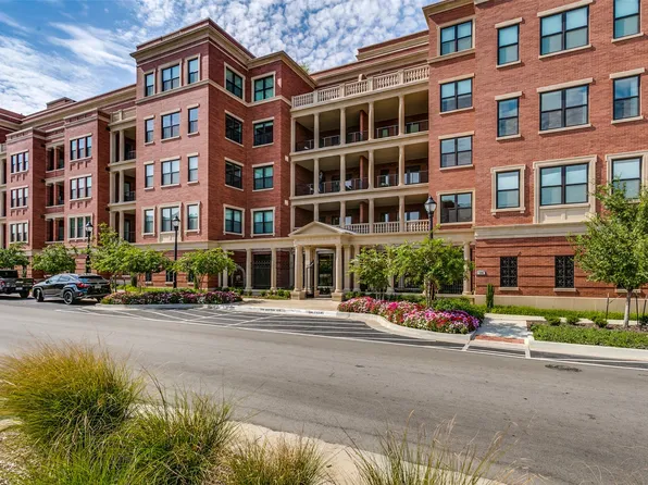 350 Central Ave #206, Southlake, TX 76092
