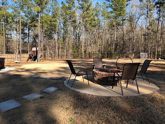4th image of 204 Lee Road 2206