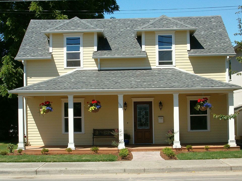newly renovated in 2007
