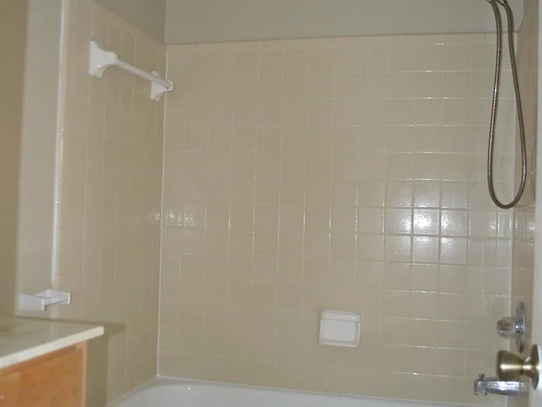 2041 Continental Ave — Photo 20