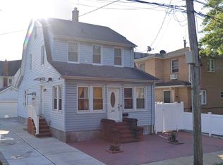 9021 Winchester Blvd, Queens Village, NY 11428