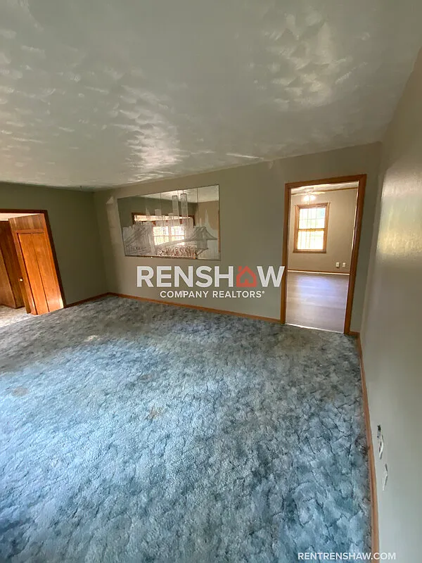 3 bed, 2.0 bath, 1540 sqft, $1,150 — Photo 2